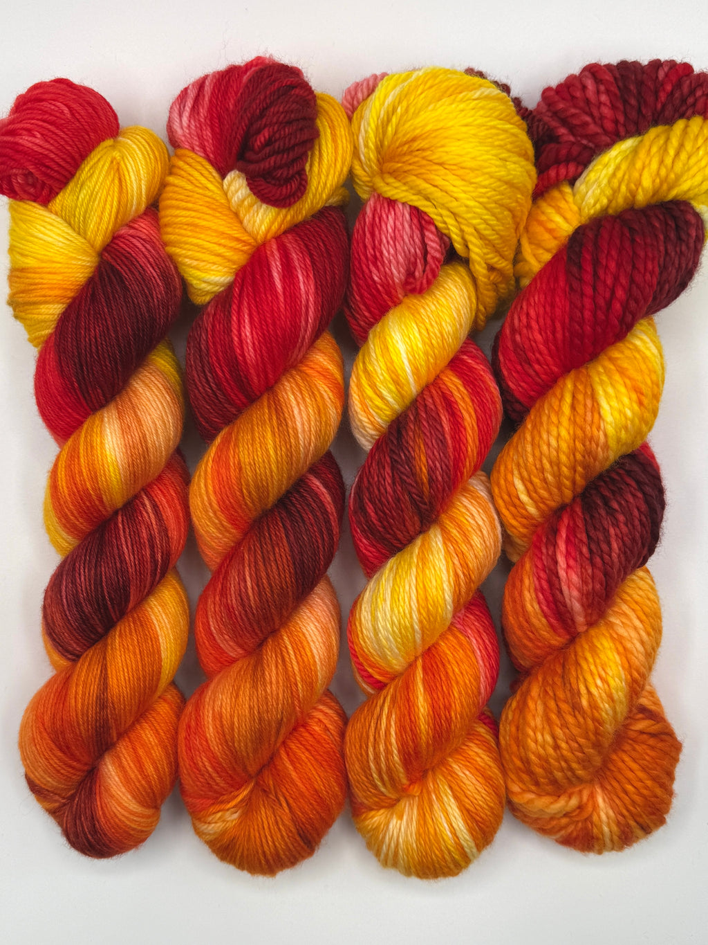 Fire Color Yarn Flickering Flame Hand Dyed Merino Wool Yarn – Arcane Fibre Works