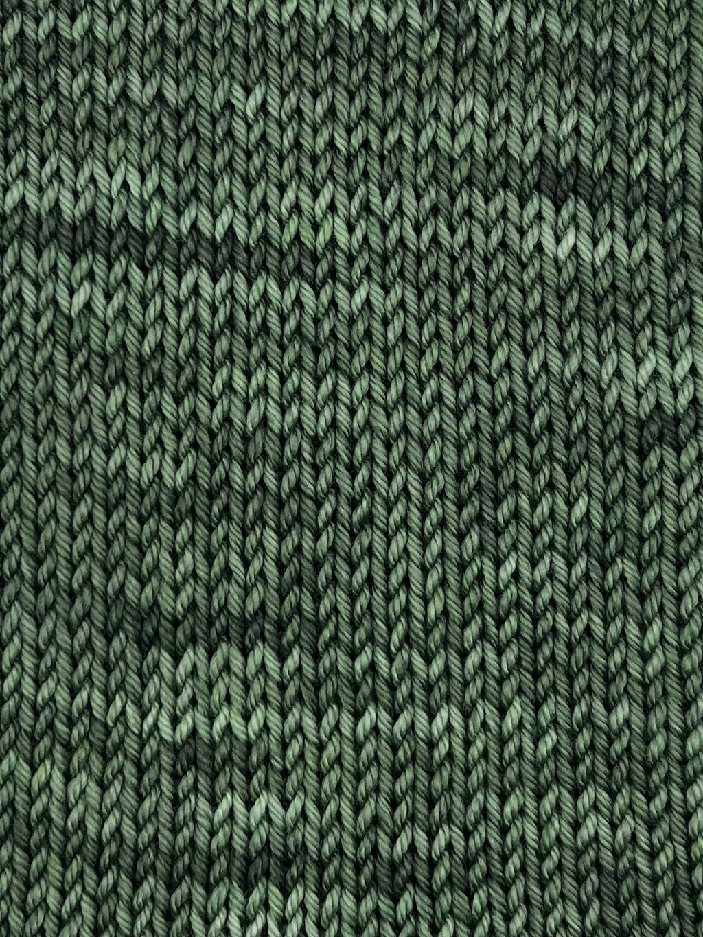 フォレストグリーン