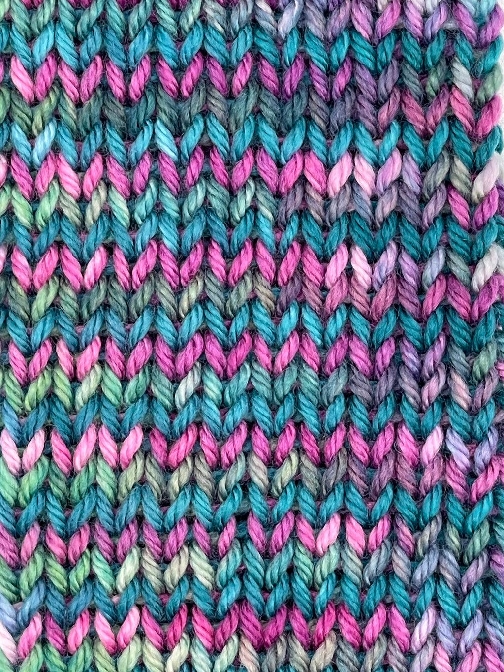 Peacocks Feather - Arcane Fibre Works